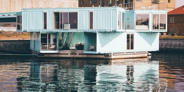 herbestemmingen van zeecontainers